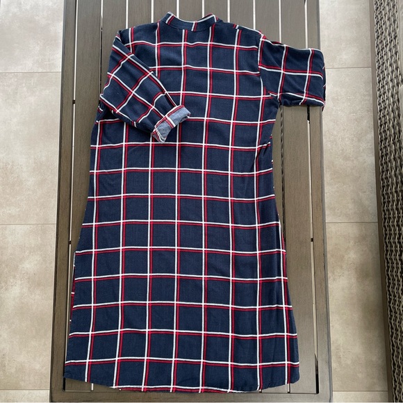 SILKY PLUS FLANNEL BUTTON UP SHIRT DRESS!! - Picture 2 of 11